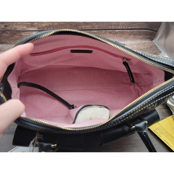 NWT Dooney and Bourke gray signature satchel - Picture 8 of 8